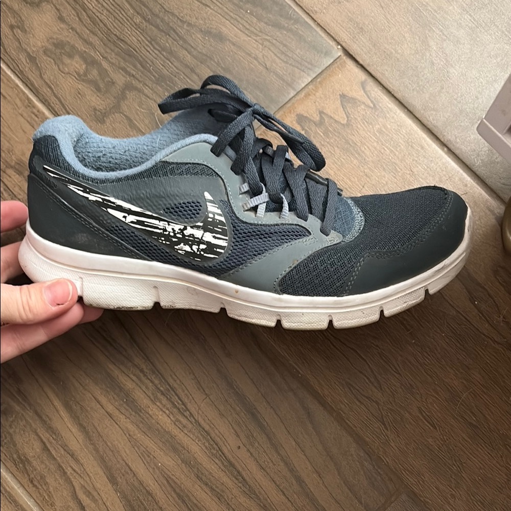 Nike Dark Gray and Light Gray Athletic Shoe